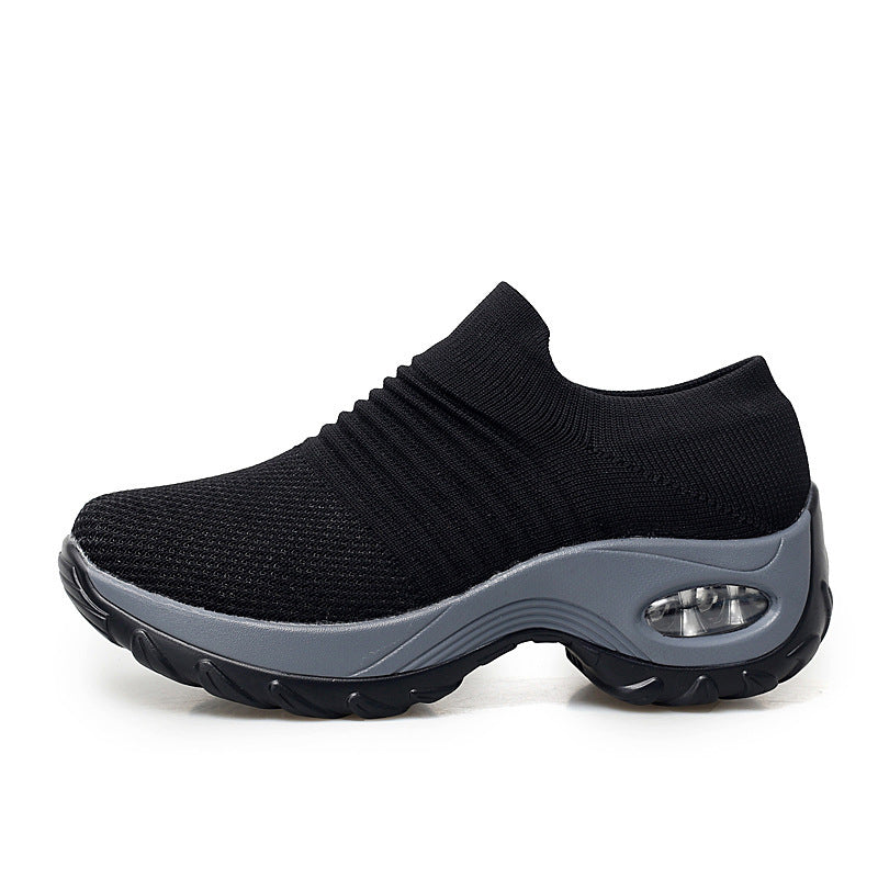 Brand New 2025 Dancing Soft Bottom Flying Woven Rocking Shoes