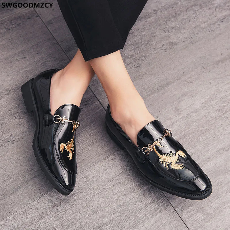 TINTINOS Black Patent Leather Shoes Men Loafers Men Pointed Toe Dress Shoes Fashion Cover Shoes for Men 2024 Chaussure Homme Luxe Marque