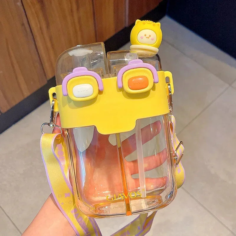 Drinking Bottle Large-Capacity Double-Bin Plastic Straw Cup Children Portable Carrying Water Bottle with High Beauty Cartoon Out