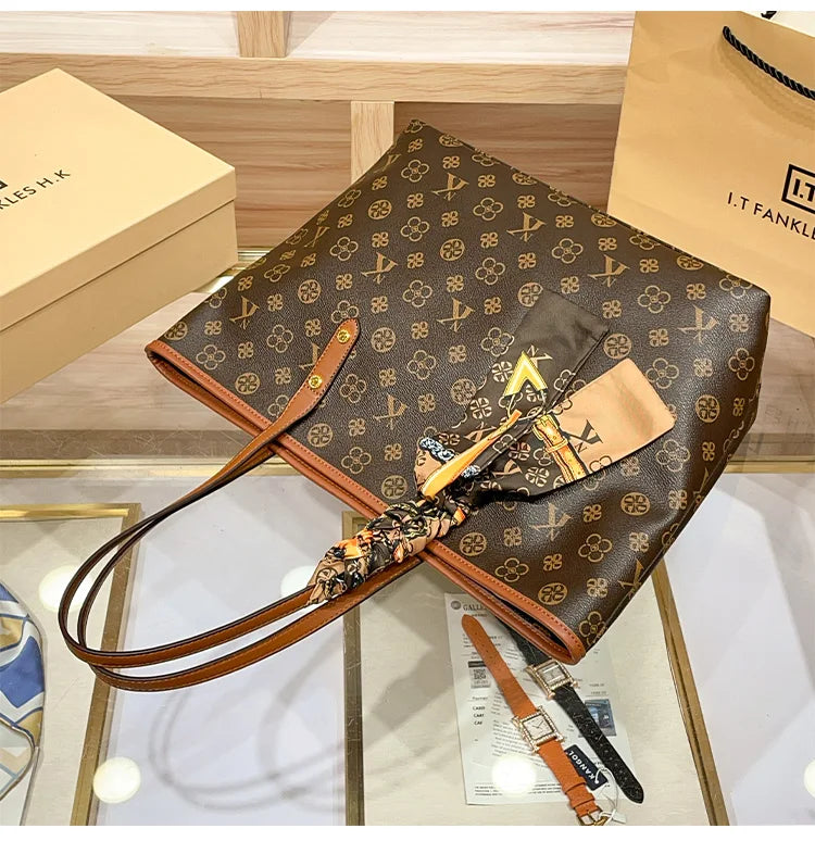 Brand Women's Handbag 2024- 2025 New Autumn/Winter Fashion Large Capacity Designer Shoulder Bag Retro Luxury Handheld Crossbody Mother FREE SHIPPING