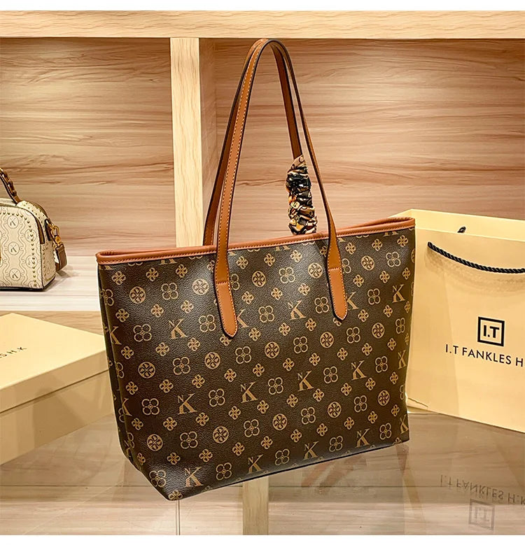 Brand Women's Handbag 2024- 2025 New Autumn/Winter Fashion Large Capacity Designer Shoulder Bag Retro Luxury Handheld Crossbody Mother FREE SHIPPING