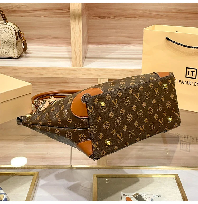 Brand Women's Handbag 2024-2025 New Autumn/Winter Fashion Designer Shoulder Bag Retro Luxury Handheld Crossbody Bag Large Capacity FREE SHIPPING