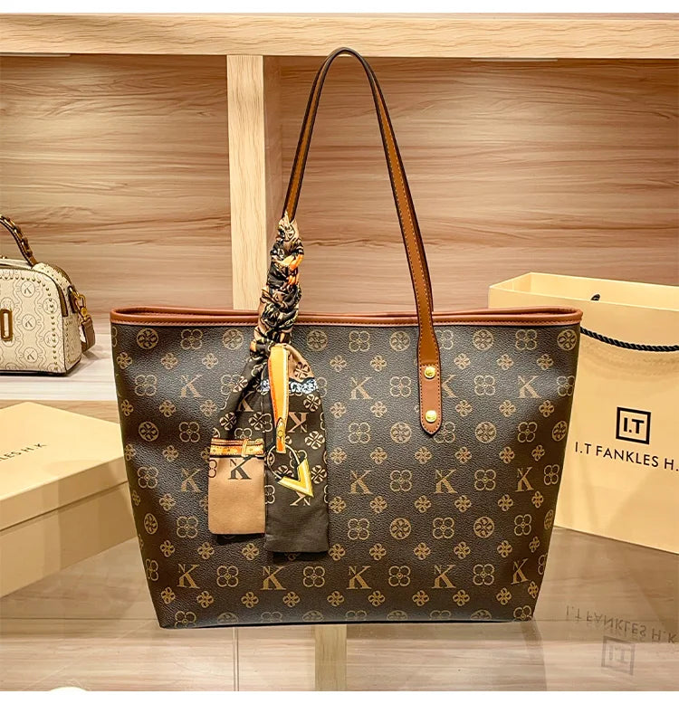 Brand Women's Handbag 2024- 2025 New Autumn/Winter Fashion Large Capacity Designer Shoulder Bag Retro Luxury Handheld Crossbody Mother FREE SHIPPING