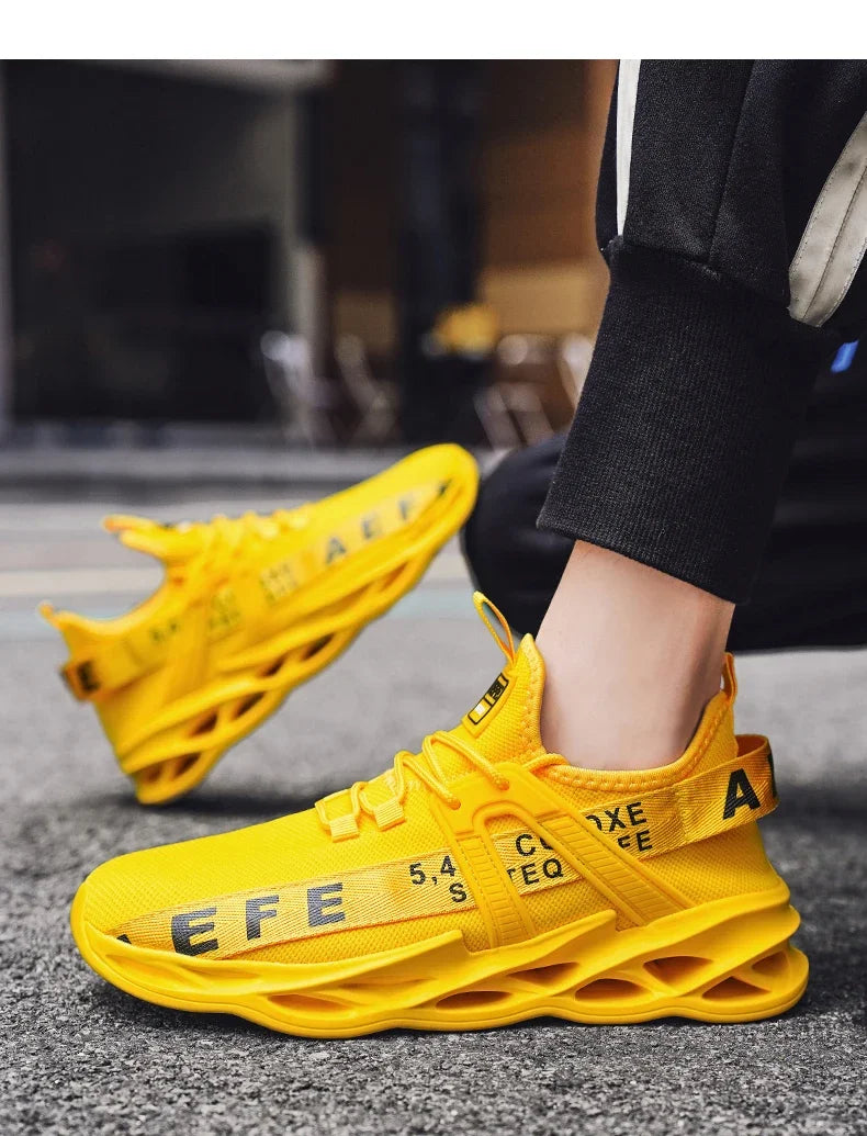 NEW 2025 Mens Sneakers Lightweight Comfortable Mesh Breathable Sneakers Men Green Casual Shoes Thick Sole Running Shoes for Men