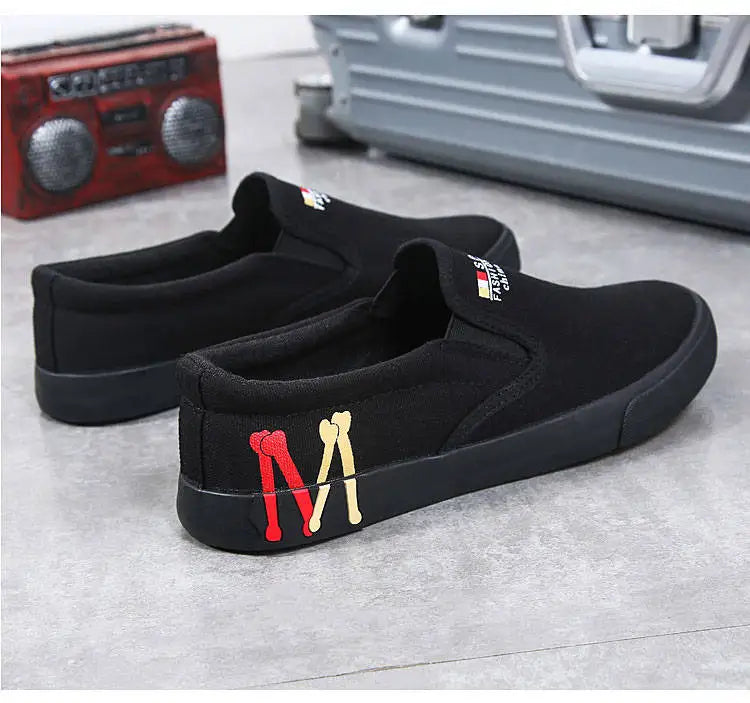 2025 New Canvas Shoes Men Summer Classic Loafers Men Casual Shoes Breathable Lazy Walking Flat Men Shoes Sneakers Plus Size 47