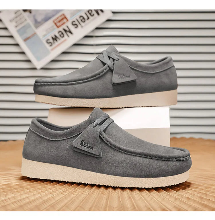 2025 New Suede Casual Shoes For Men Khaki Leather Loafers Slip-on Men's Shoes Lightweight Driving Shoes Men chaussure hommes