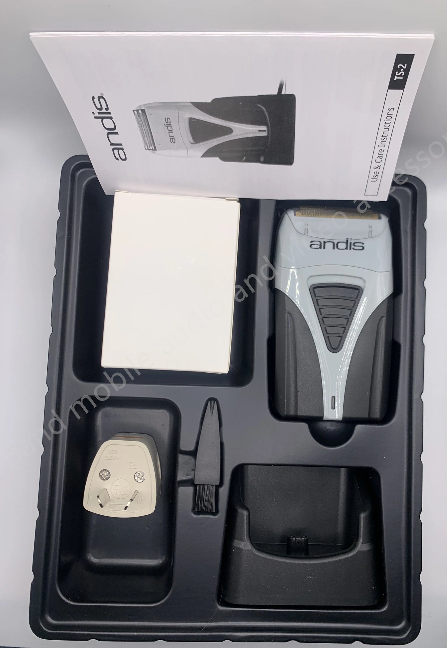 Original Andis Profoil Lithium Plus 17205 Barber Hair Cleaning Electric Shaver For Men Beard Stubble Razor Bald Shaving Machine