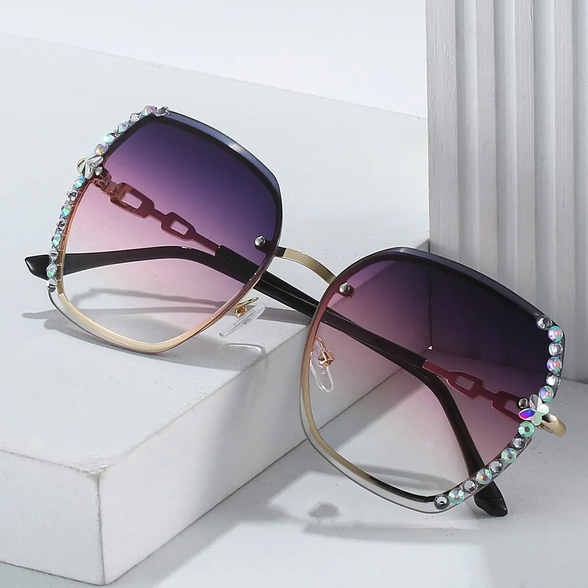 Summer Tme Rhinestone Decor Rimless Fashion Sunglasses For Women Men Casual Gradient Glasses For Summer Beach Party, UV400