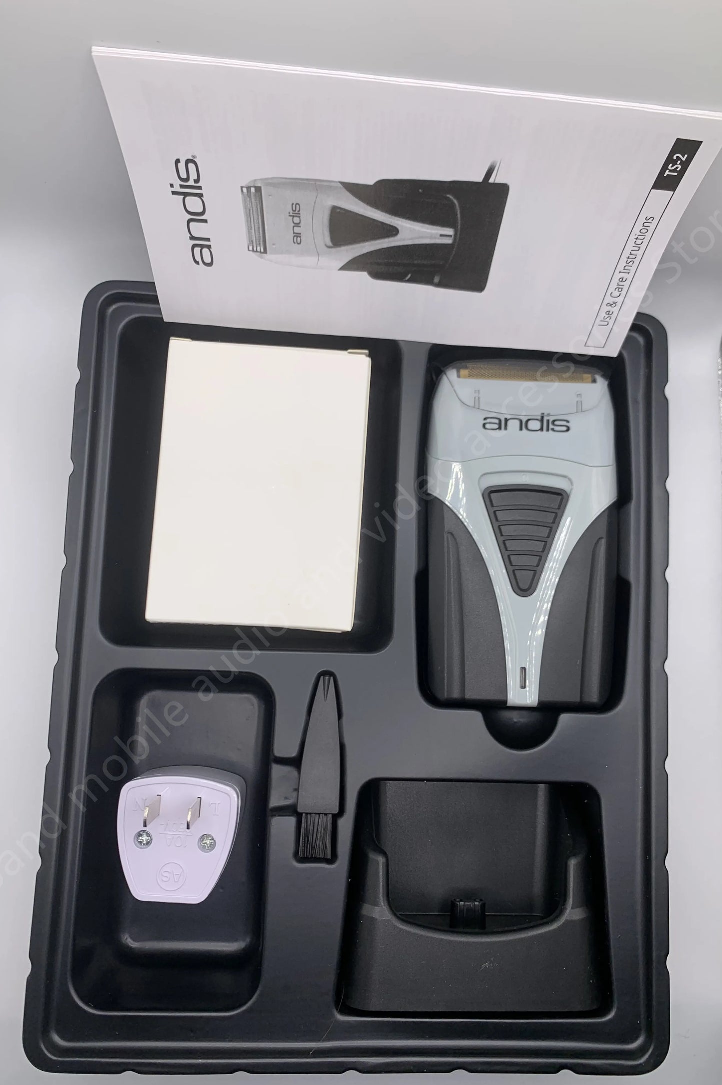 Original Andis Profoil Lithium Plus 17205 Barber Hair Cleaning Electric Shaver For Men Beard Stubble Razor Bald Shaving Machine