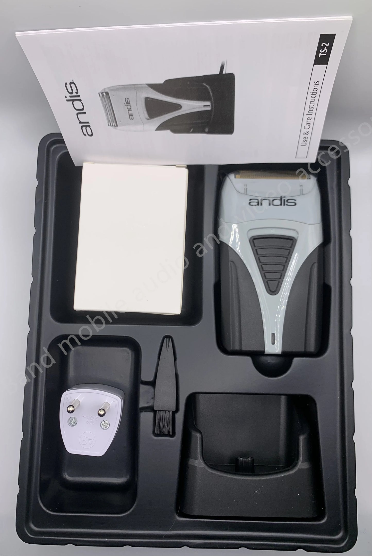 Original Andis Profoil Lithium Plus 17205 Barber Hair Cleaning Electric Shaver For Men Beard Stubble Razor Bald Shaving Machine