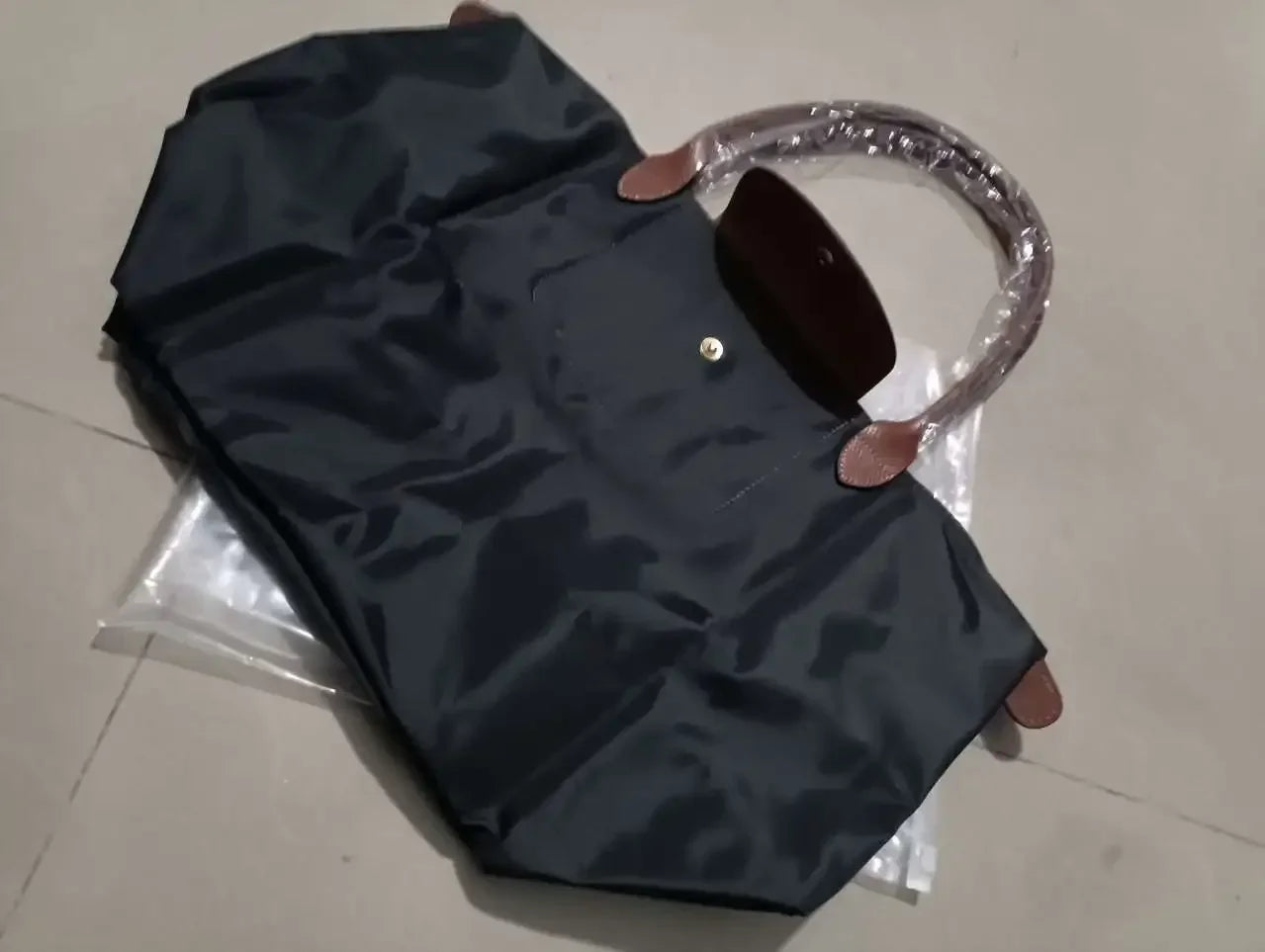 48101619269974|48101620121942|48101621236054