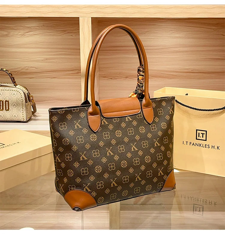 Brand Women's Handbag 2024-2025 New Autumn/Winter Fashion Designer Shoulder Bag Retro Luxury Handheld Crossbody Bag Large Capacity FREE SHIPPING