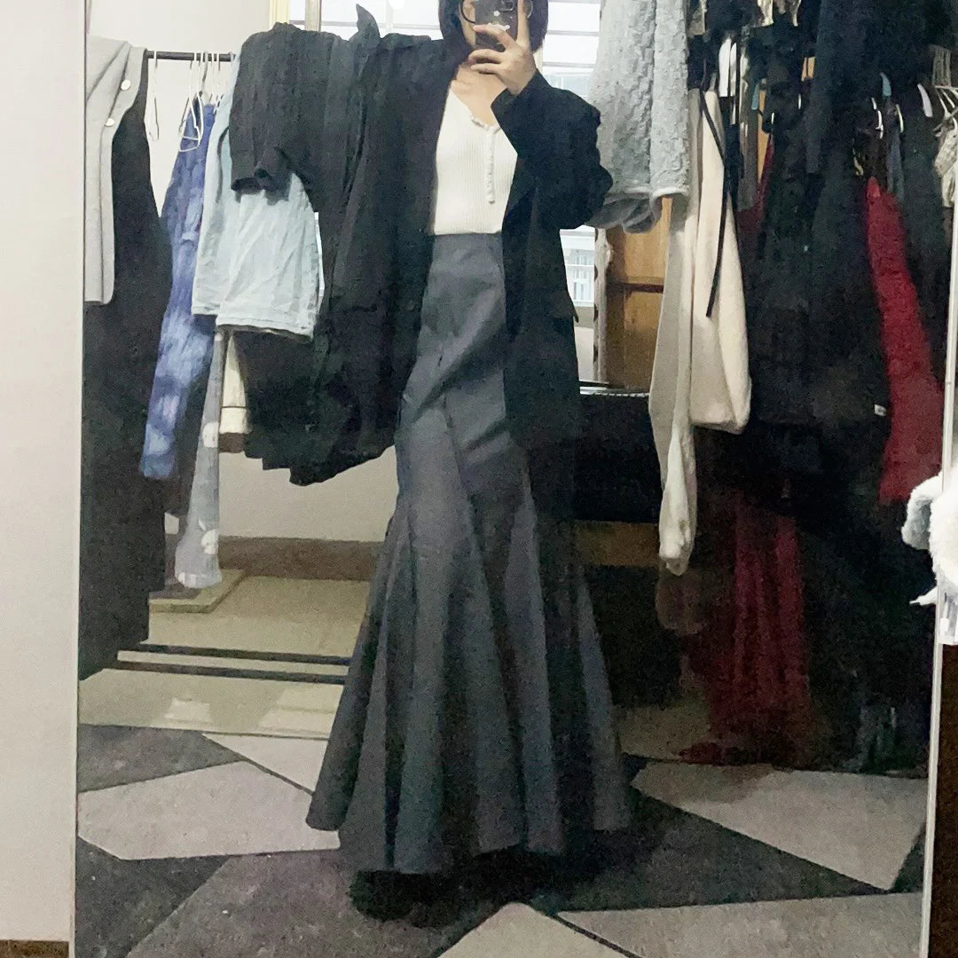 2024 USA Fashion XS S Sexy High Waist Wrapped Hip Long Skirts Womens Autumn and winter Red Retro Slim fishtail skirt