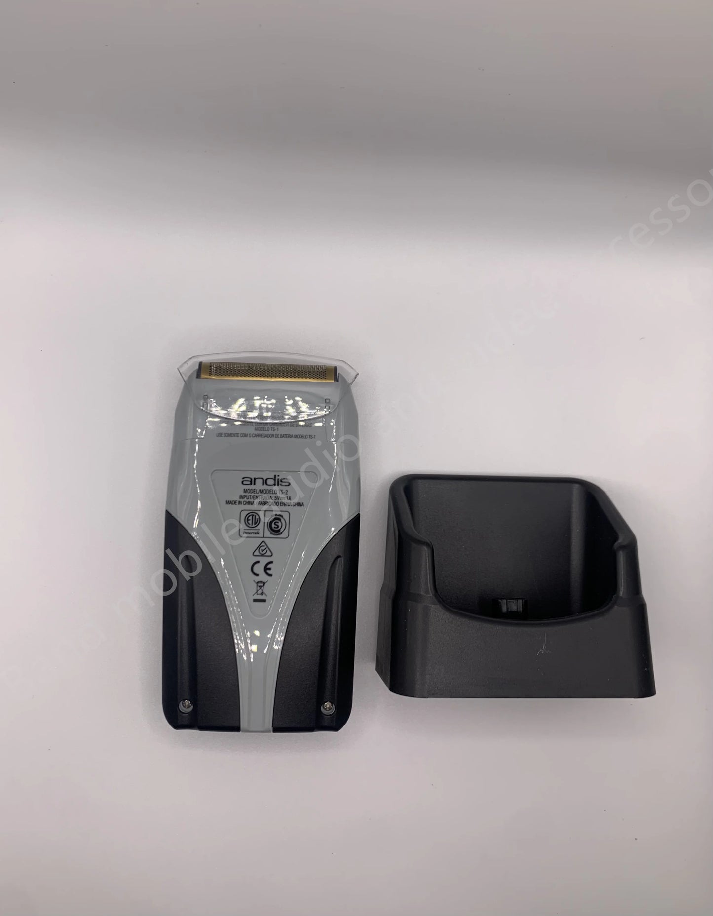 Original Andis Profoil Lithium Plus 17205 Barber Hair Cleaning Electric Shaver For Men Beard Stubble Razor Bald Shaving Machine
