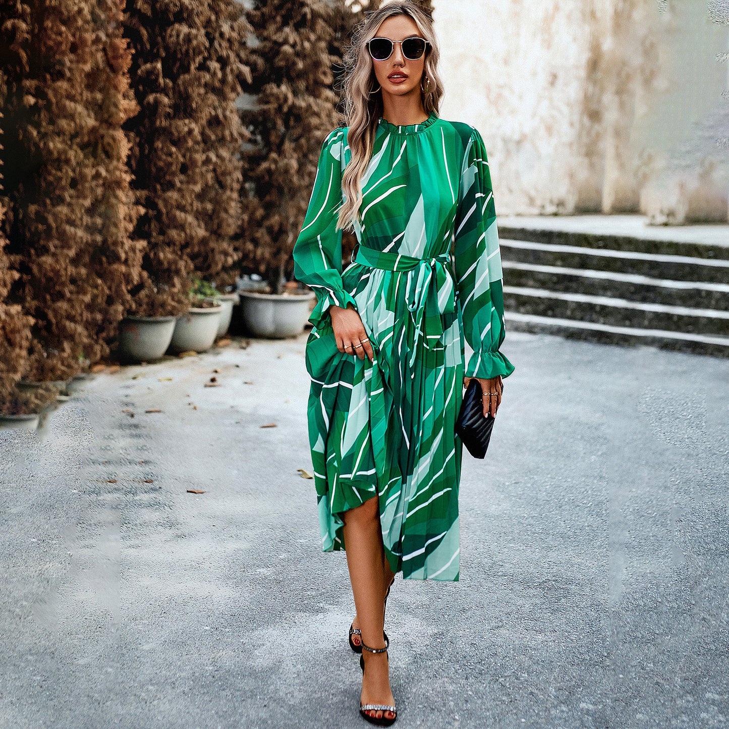 Brand New 2025 Women's Fashionable Round Neck Printed Dress