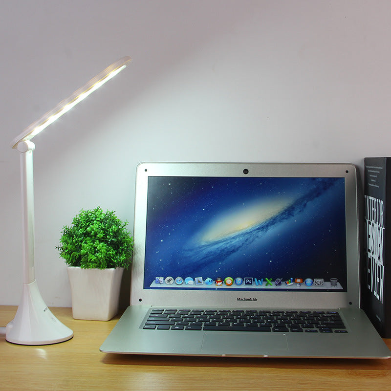 LED eye protection children's table lamp