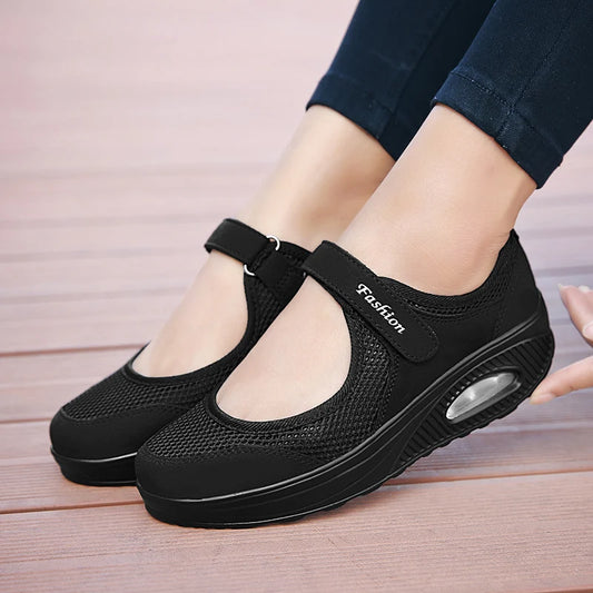 Summer Women Flat Platform Shoes Woman Casual Mesh Breathable Slip On Fabric Sneakers Shoes For Women Female Mary Jane Shoe.