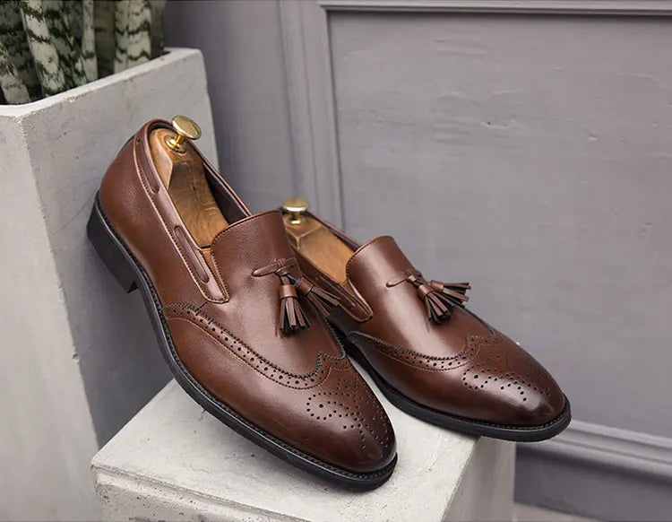 Men Fringe Loafers 38-48 Slip On Casual Spring Autumn Black Brogues moccasins Walking Shoes Genuine Leather Fashion Boys Flats