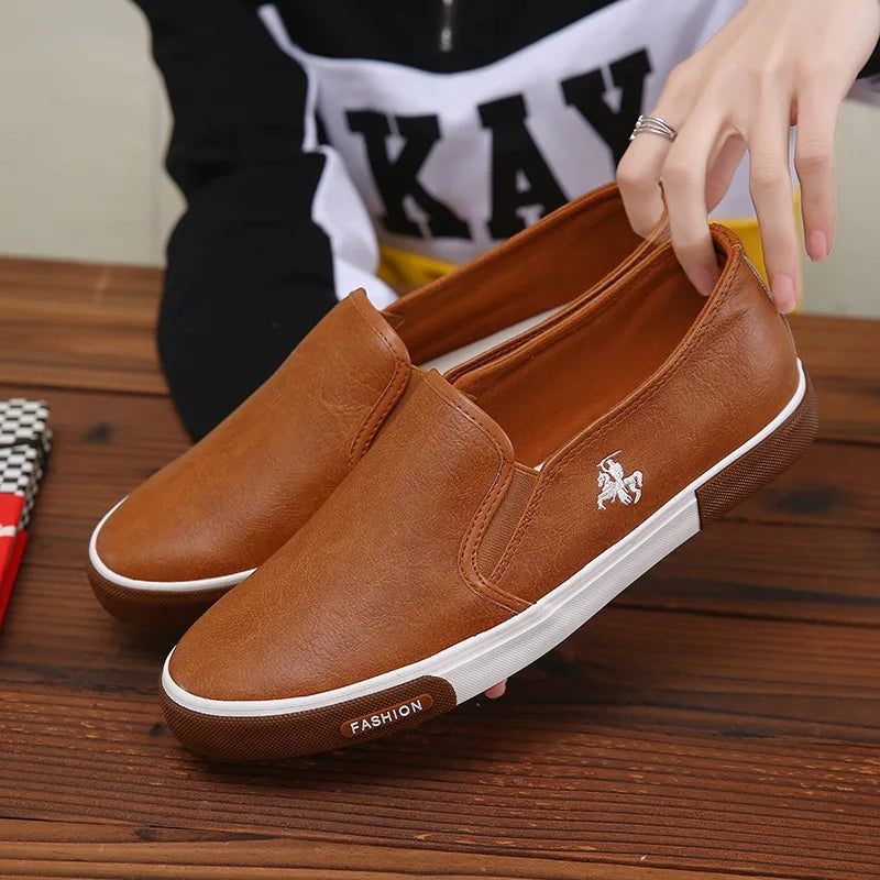 Men's New 2025 Casual Skateboarding Leather Shoes Soft Sole Breathable Business Anti-Slip Comfortable Low Cut Board Sneakers