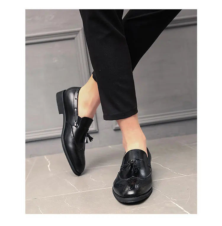 Men Fringe Loafers 38-48 Slip On Casual Spring Autumn Black Brogues moccasins Walking Shoes Genuine Leather Fashion Boys Flats