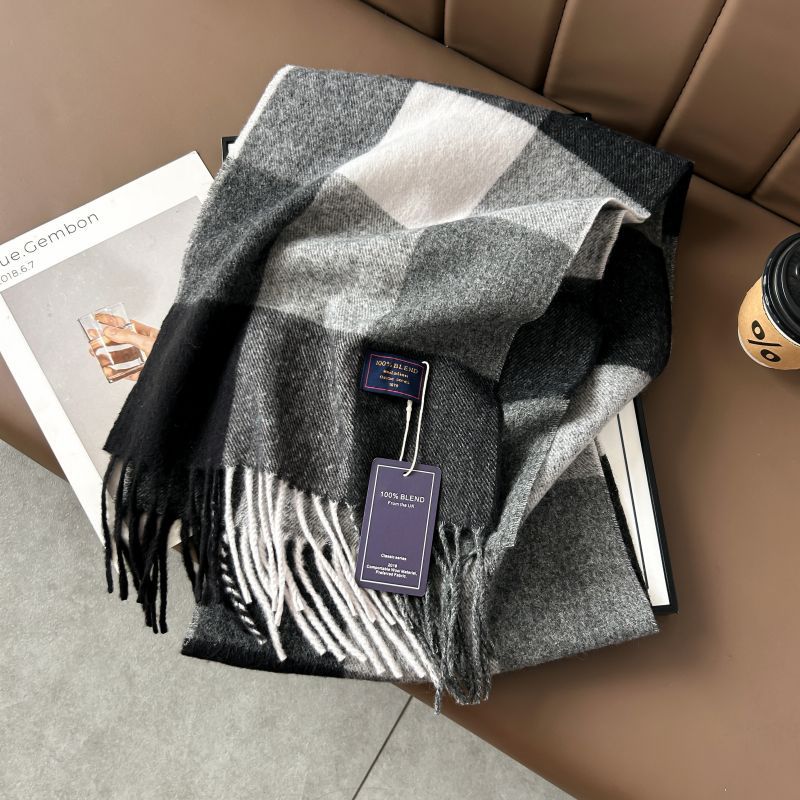 Autumn and Winter 2025 -2026  Classic Plaid Printed High-grade Scarf Ins Style for Lovers Australian,British, French, Swiss, European  Imitation Wool Texture Warm Scarf