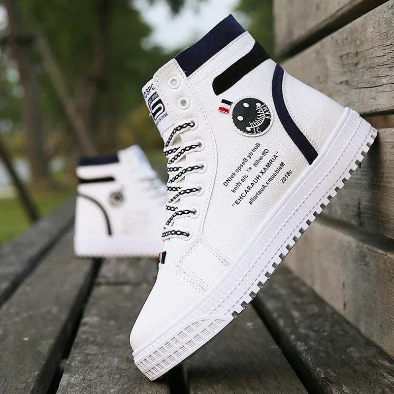 Men's Skateboarding Shoes High-Top Sneakers Casual Sports Shoes Men Street Shoes Men Flats Leather Walking Shoes Chaussure Homme