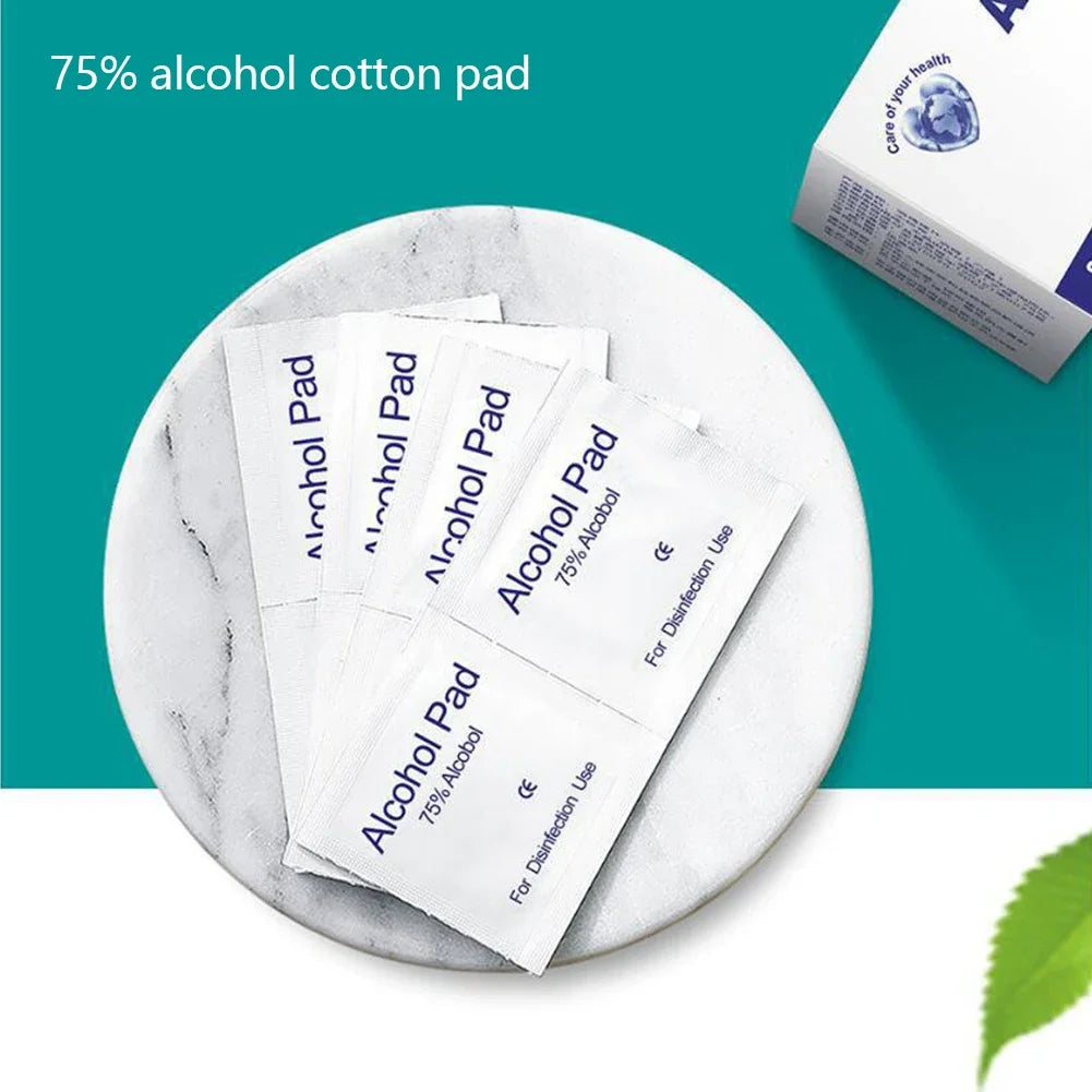 Disposable Convenient Alcohol Cotton Pads For Cleaning Mobile Phone Screens, Camera Screens Digital Device Screens Alcohol Wipe