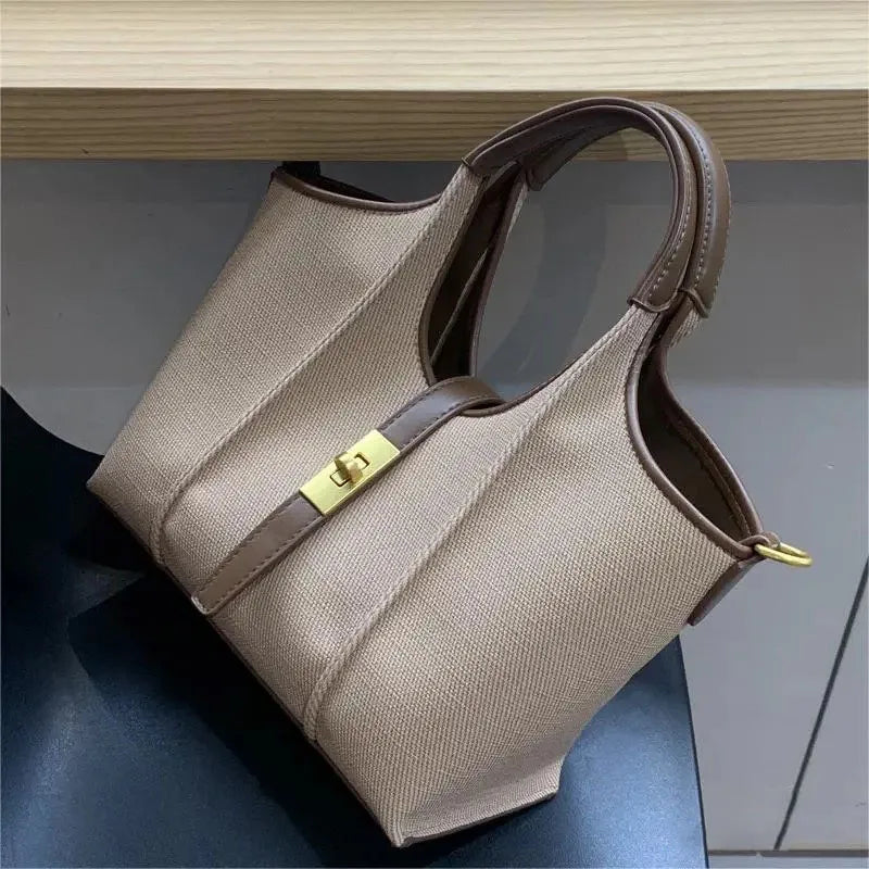 Vegetable basket bag for women 2024-2025 cloth pattern handbag large capacity niche design bucket bag PU sub-mother tote bag