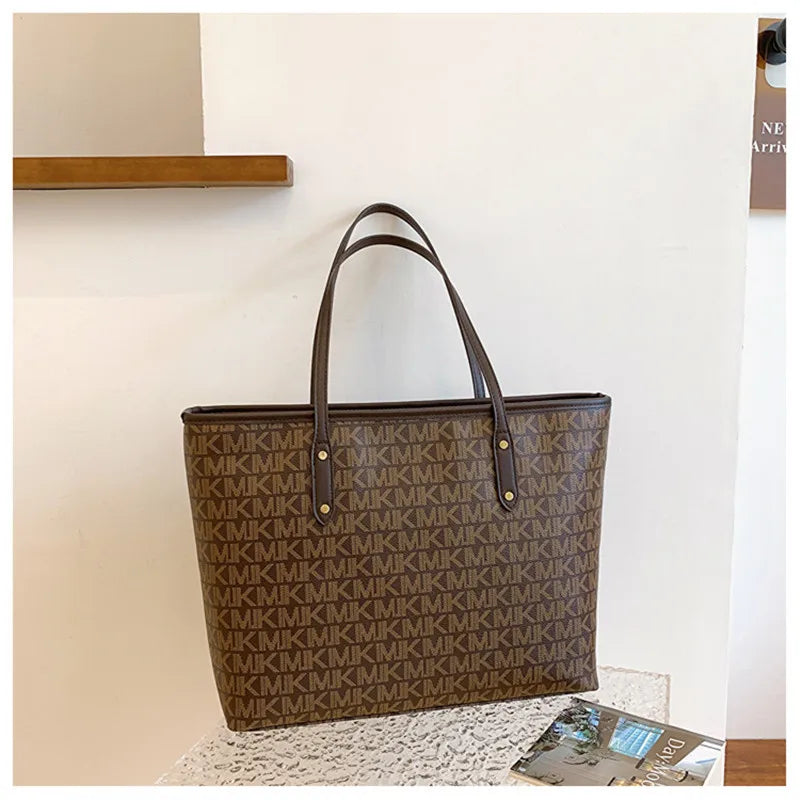 Women's Luxury Handbag 2024-2025 New Fashion Letter Printed Tote Bag Versatile Large Capacity One Shoulder Diagonal Straddle Bag FREE SHIPPINGS
