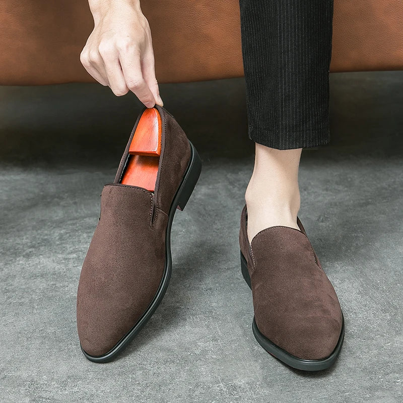 NEW 2024-2025 Luxury Leather Men Shoes Shoes Men Loafers Slip On Suede Pointed Toe Daily Wedding Party Classy Casual Shoes for man Only 6000 copies are available