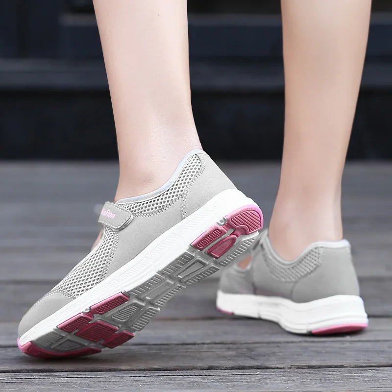 2024 Summer Women Casual Shoes Soft Portable Sneakers Walking Shoes Flat Soles for Women Breathable Slip on White Shoes