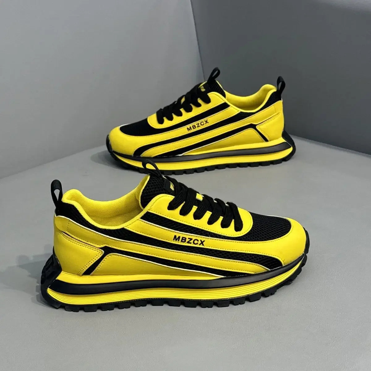 New Men's Sneakers 2026 Mesh Breathable Sport Running Shoes Luxury Brand Casual Shoes for Men Tennis Training Shoes