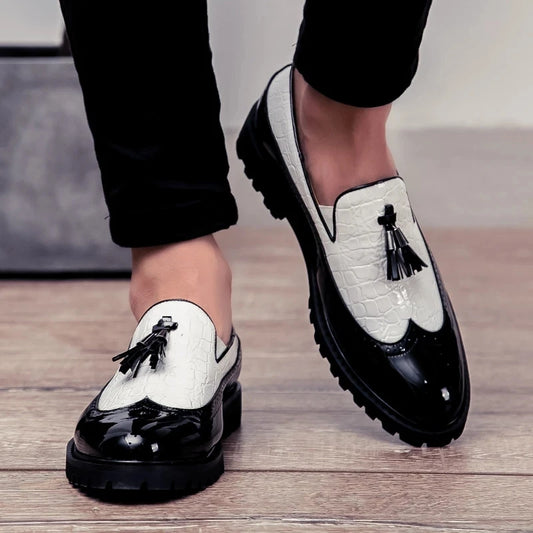 TINTINOS 2024 NEW Fashion Shoe Office Shoes for Men Casual Shoes Breathable Leather Loafers Driving Moccasins Comfortable Slip on 2024 Three Color