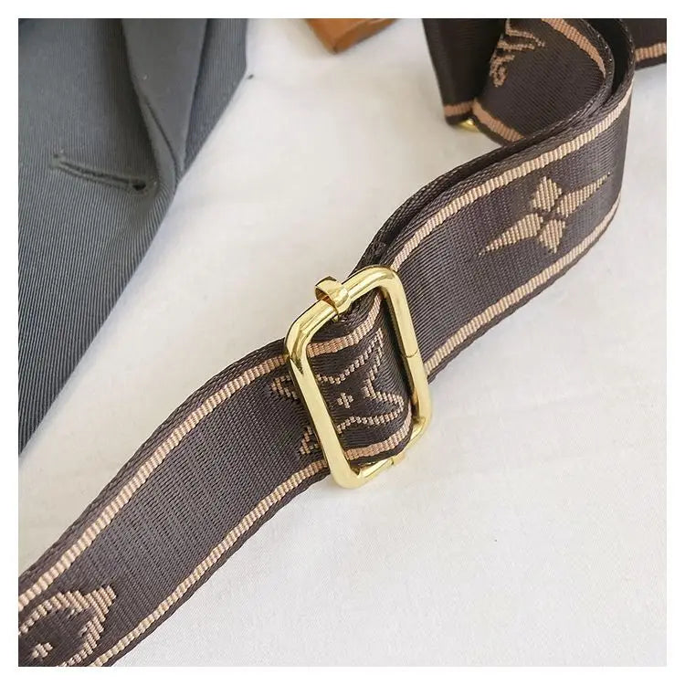 Ladies this handbag is going very fast 28*25*10cm Women Bags Designer Luxury Crossbody Shoulder Purses Handbag Women Clutch Travel Tote Bag FREE SHIPPING