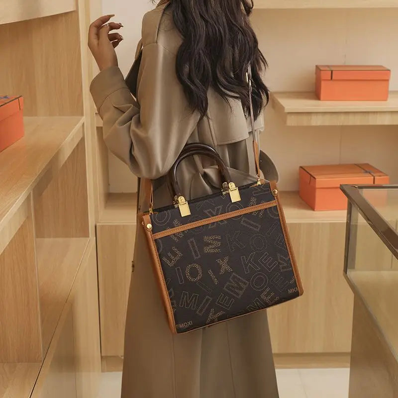 Ladies this handbag is going very fast 28*25*10cm Women Bags Designer Luxury Crossbody Shoulder Purses Handbag Women Clutch Travel Tote Bag FREE SHIPPING