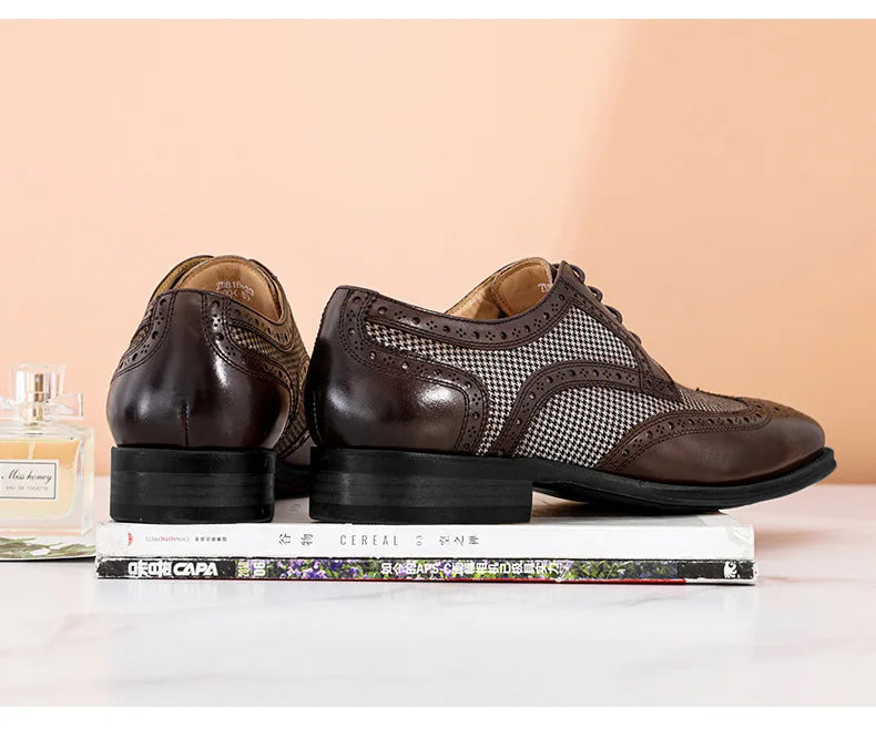 END OF YEAR SALES Leather Brogues Men Big Size Fashion Wedding Party Men Dress Shoes Italian Designer Male Drivng Formal Shoes Lace Up Men Oxfords