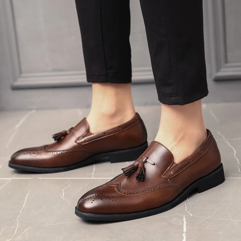 Luxury Men Loafers Tassels Soft Moccasins Spring Black Shoes Man High Quality Mens Shoes Casual Leather Driving Flats Size 38-48