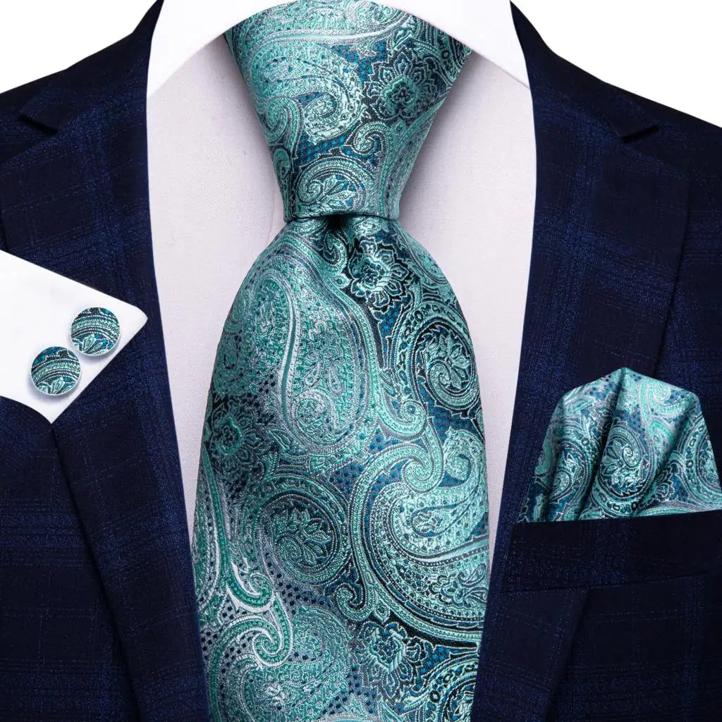 Brand New 2025 Hi-Tie Light Blue Striped Novelty Silk Wedding Tie For Men Handky Cufflinks Nicktie Set Fashion Design Business Party