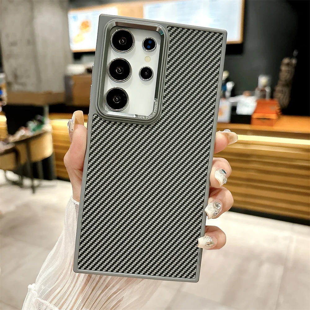 48751107670358|48751107703126|48751107735894