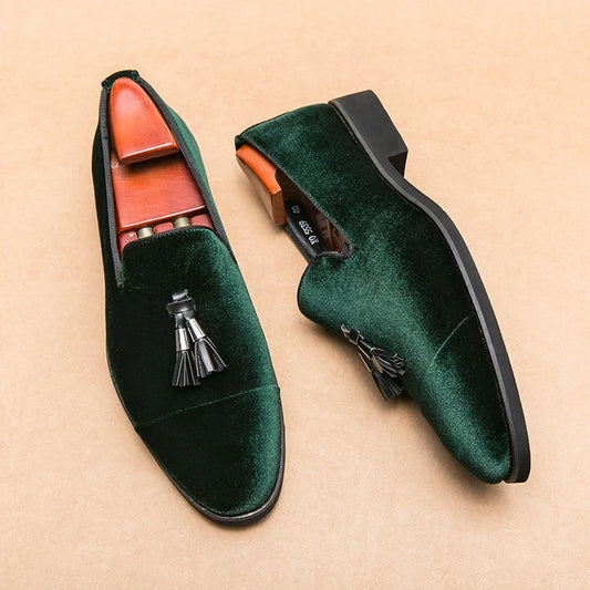 TINTINOS NEW 2024 Luxury Brand Suede Green Loafers Men Slip-on Tassel Soft Leather Wedding Shoes Flats Men Shoes Casual Shoes Nubuck Leather Shoes