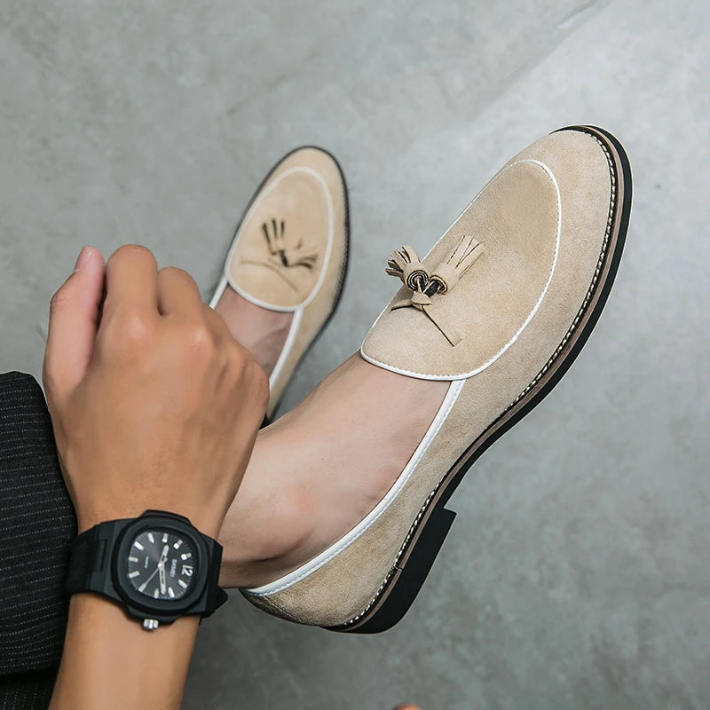 Italian Luxury Brand Suede Men's Tassel Design Loafers Slip-on Handmade High Quality Nubuck Leather Shoes Pointed Toe Thick Sole