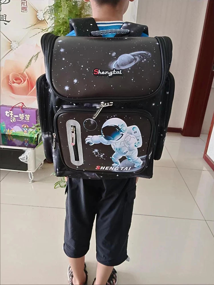 FREE SHIPPING Astronaut Backpacks For School Children Large Capacity School Bags For Boys Primary School Bookbag Kids Bag With Lunchbox FREE SHIPPING FREE SHIPPING