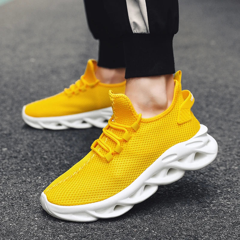 MAEDEF Casual Shoes Men Sneakers Running Shoes Non-slip Mesh Breathable Summer Outdoor Sports Shoe Anti Slip Walking Male Shoes