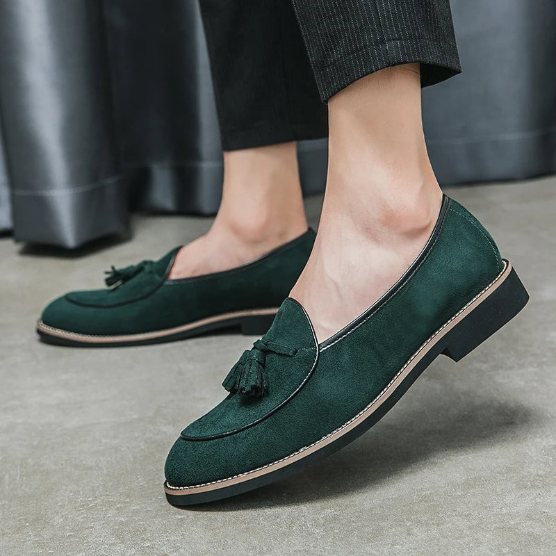 Italian Luxury Brand Suede Men's Tassel Design Loafers Slip-on Handmade High Quality Nubuck Leather Shoes Pointed Toe Thick Sole