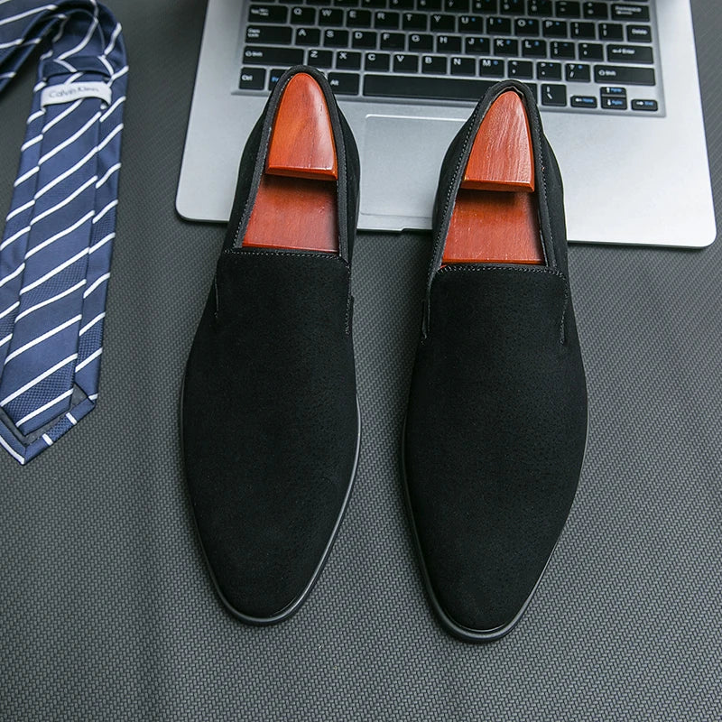 NEW 2024-2025 Luxury Leather Men Shoes Shoes Men Loafers Slip On Suede Pointed Toe Daily Wedding Party Classy Casual Shoes for man Only 6000 copies are available
