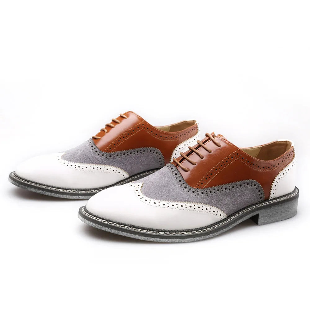 New 2025 Men Retro brogue lace-up black white oxford shoes Male Dress Wedding prom Homecoming Shoe Sapato Social Masculino