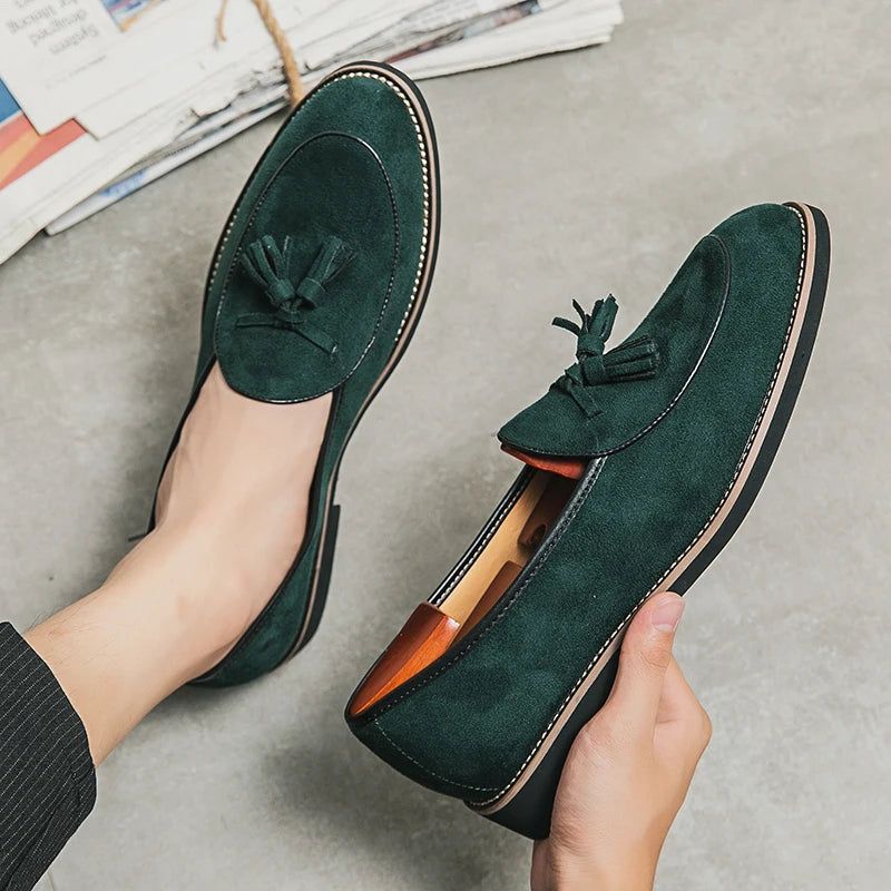 Italian Luxury Brand Suede Men's Tassel Design Loafers Slip-on Handmade High Quality Nubuck Leather Shoes Pointed Toe Thick Sole