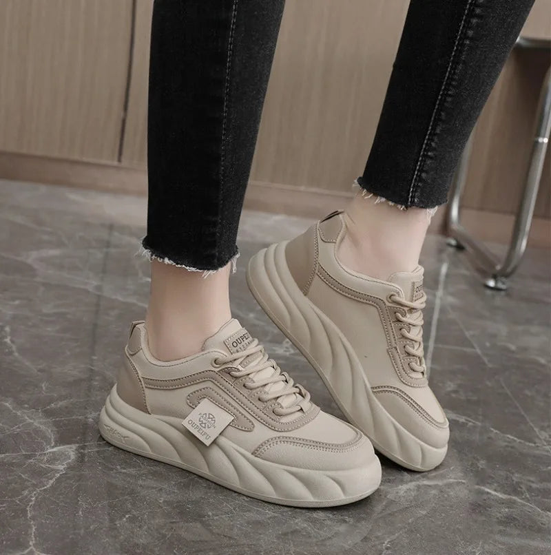 2024 New Chunky Women's Casual Flats Shoes Spring Trendy Comfortable Sneakers Youth Student Girls Board Shoes Small White Shoes