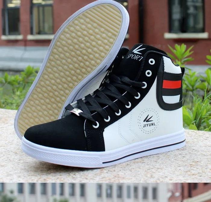 New Men's Canvas Shoes Comfortable Casual Shoes Lightweight Sneakers for Man Brand Flat Loafers Men Trend Vulcanized Shoes Male