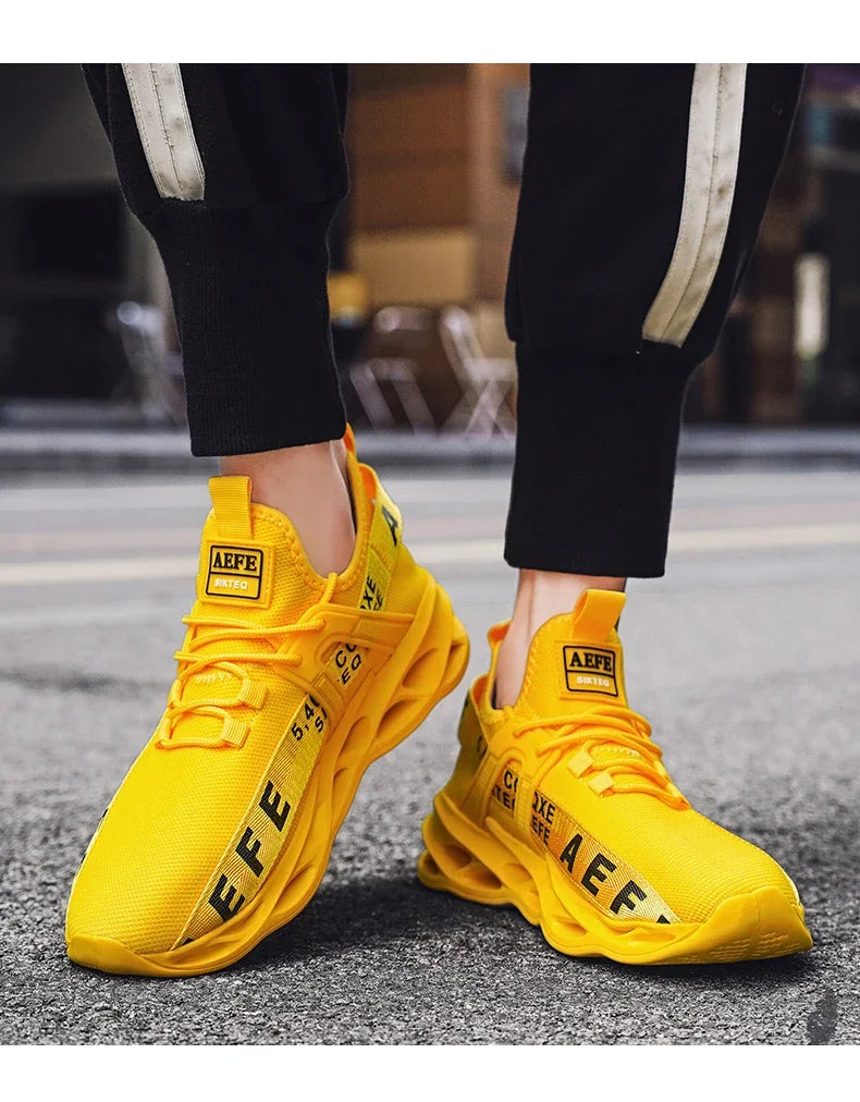 NEW 2025  Mens Sneakers Lightweight Comfortable Mesh Breathable Sneakers Men Green Casual Shoes Thick Sole Running Shoes for Men